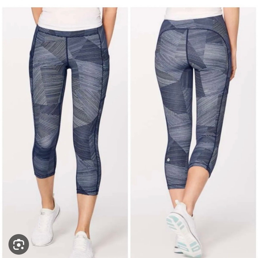 Lululemon" Wunder Under Crop (Hi-Rise)  (Full On Luxtreme 21")